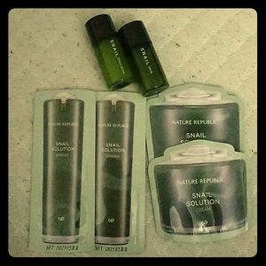 Nature republic snail solution samplers